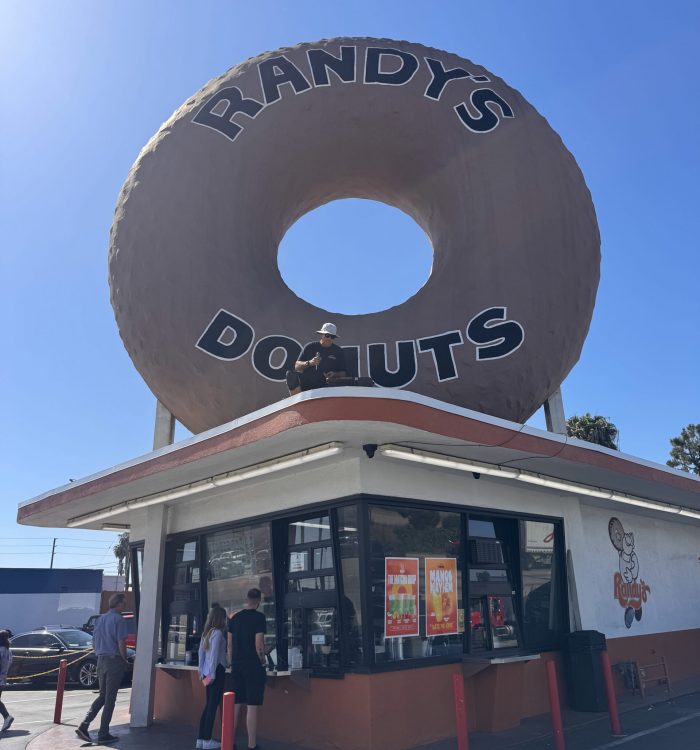 Randy_s Donut Lighting Modern Lightscapes-3